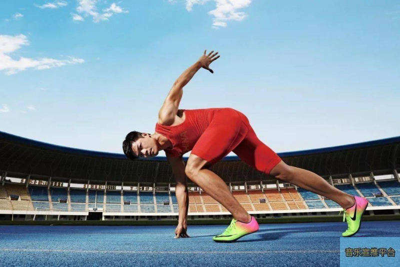 轻松大世界，全英雄免费送！剑与远征：启程全粉丝公测定档8月8日