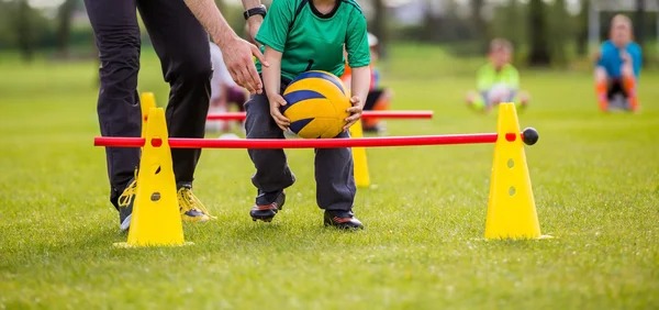 刘炜采访曝CBA外援政策弊端！无法给足保障，意向外援选择欧洲！